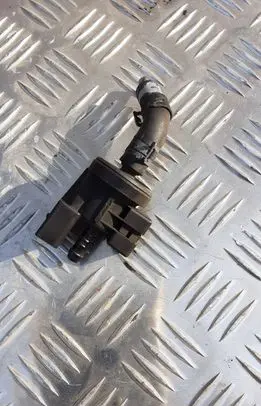 Audi A8 S8 D3 4E Valve vacuum 06E906517A
