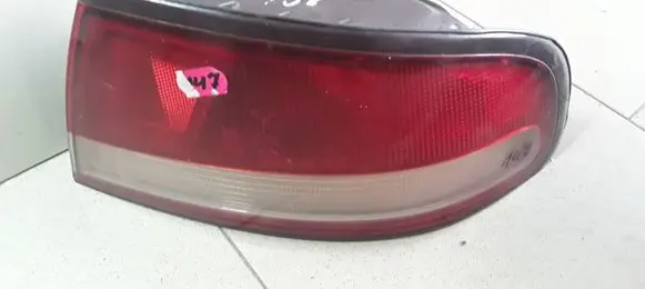 Mitsubishi Galant Rear/tail lights 0431612R