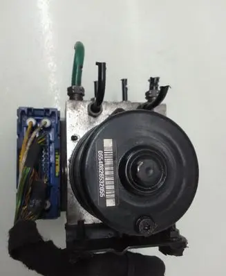 Citroen C5 ABS Pump 9657061080
