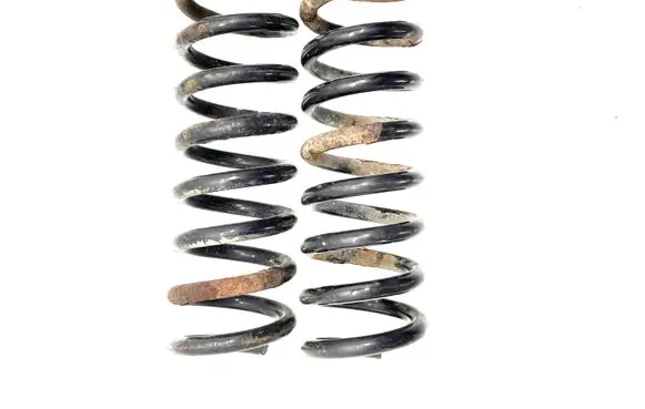 Mercedes-Benz C W203 Rear coil spring