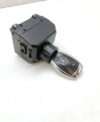 Mercedes-Benz S W221 Ignition lock 2215450408