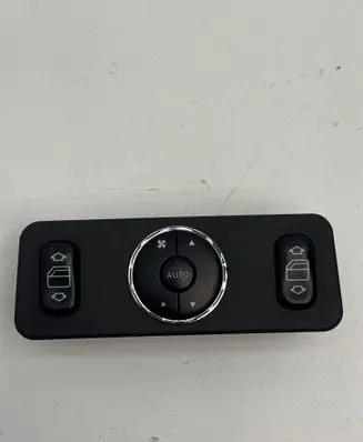 Mercedes-Benz ML W163 Electric window control switch A1638200326