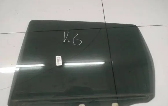 Peugeot 4007 Rear door window glass as3