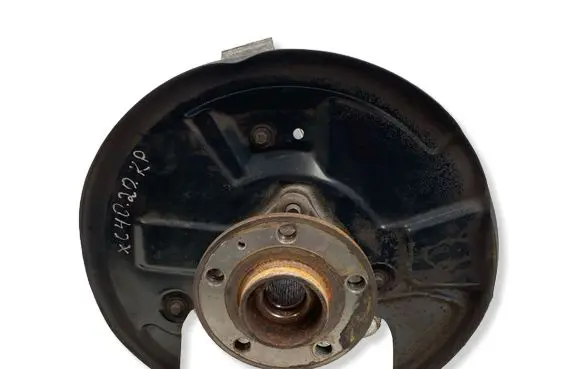 Volvo XC40 Front wheel hub spindle knuckle P32221856
