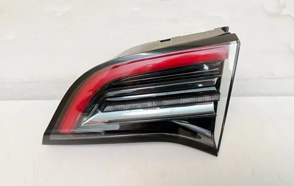 Tesla Model 3 Tailgate rear/tail lights 150208900B