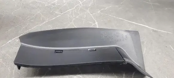 BMW 3 F30 F35 F31 Rear/tail light trim molding 7313053