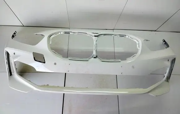 BMW 1 F40 Front bumper 51117459708
