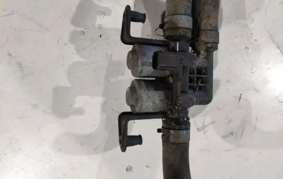 Porsche Cayenne (92A) Coolant heater control valve 7PP819809 7P5819600 1147412232