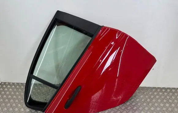 Fiat Tipo Rear door