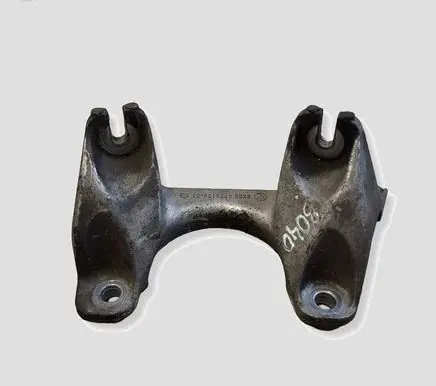 BMW 3 E92 E93 Gearbox mounting bracket 6774105