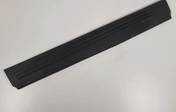 Chrysler Town u0026 Country V Rear sill trim cover 0ZR35DX9AF 3C547005LAF