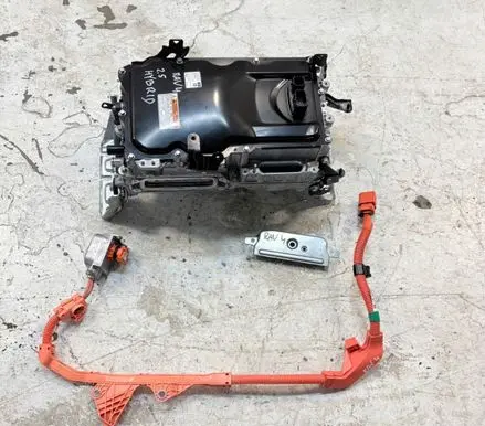 Toyota RAV 4 (XA50) Voltage converter inverter G92A0-42140