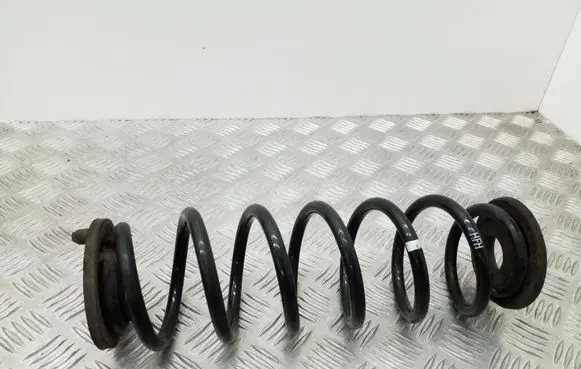 Skoda Octavia Mk2 (1Z) Rear coil spring 1K0512297D 1K0512149B
