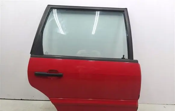 Volkswagen PASSAT B4 Rear door 