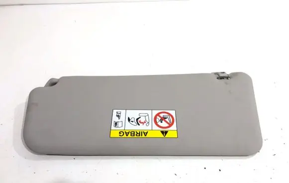 Sun visor