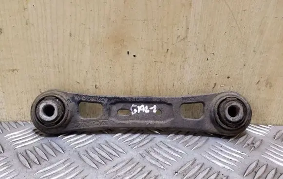 Volvo XC60 Rear control arm 8G915K743VB