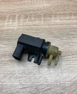 Volkswagen PASSAT B6 Turbo solenoid valve 1K0906627A
