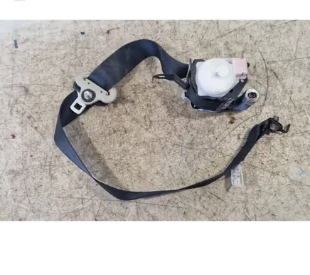 Mazda 5 Front seatbelt E40434086