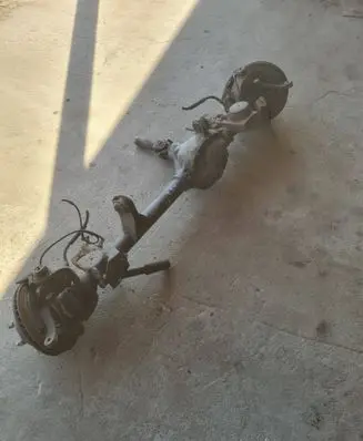 Jeep Cherokee XJ Front axle beam 