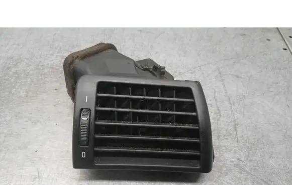 BMW 3 E46 Dashboard side air vent grill/cover trim 