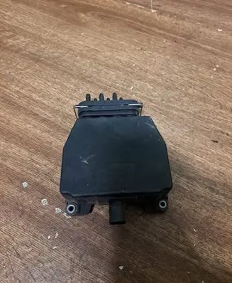 Audi A3 S3 8P Turbo solenoid valve 03G131051AE