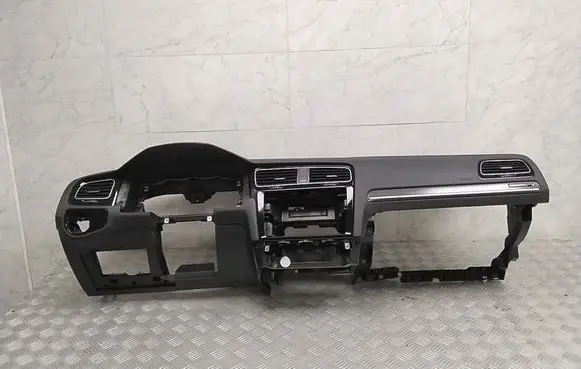 Volkswagen Golf VII Dashboard 5G1857181A