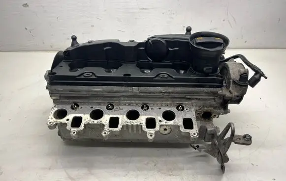 Volkswagen Polo V 6R Engine head 03L103286A 03L103469 CAY