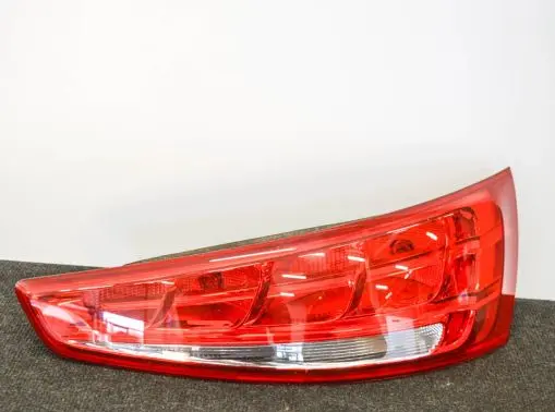 Audi Q3 8U Tailgate rear/tail lights 8U0945094
