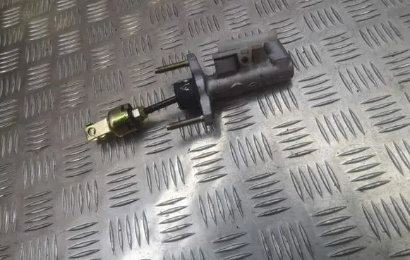 Toyota Corolla E120 E130 Clutch master cylinder 8145416010