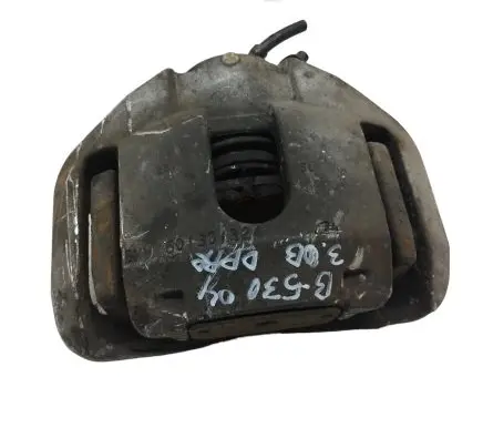 BMW 5 E60 E61 Front brake caliper 6030324