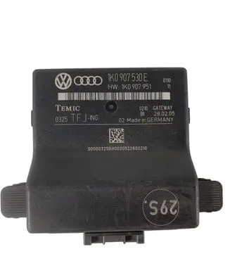 Volkswagen Golf V Gateway control module 1K0907530E 1K0907951 0325