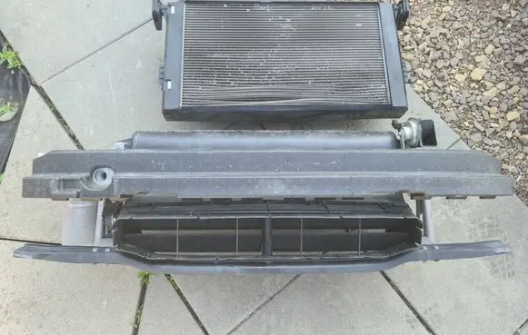 BMW i3 Coolant radiator