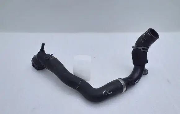 Volkswagen PASSAT CC Engine coolant pipe/hose 3C0122101