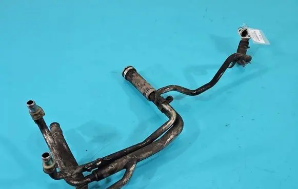 Engine coolant pipe/hose