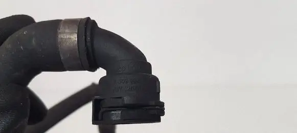 BMW 5 F10 F11 Engine coolant pipe/hose 837767102
