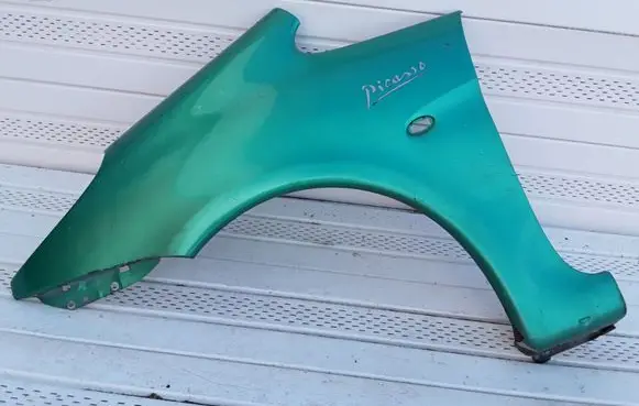 Citroen Xsara Picasso Fender