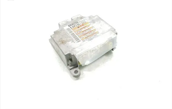 Suzuki Grand Vitara II Airbag control unit/module 38910-65J30