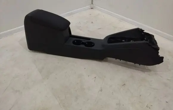 Volkswagen Jetta VI Center console 5C8863765 5C8863241A
