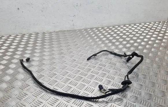Volkswagen PASSAT B6 Windshield washer fluid hose 8E0973202 1J0955998