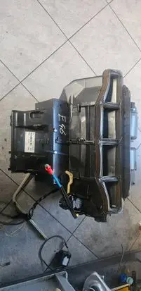 BMW 3 E46 Interior heater climate box assembly 9401397