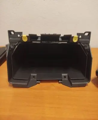 Volvo C30 Glove box 09491937 30672205