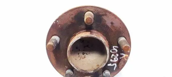 Ford Focus C-MAX Rear wheel hub