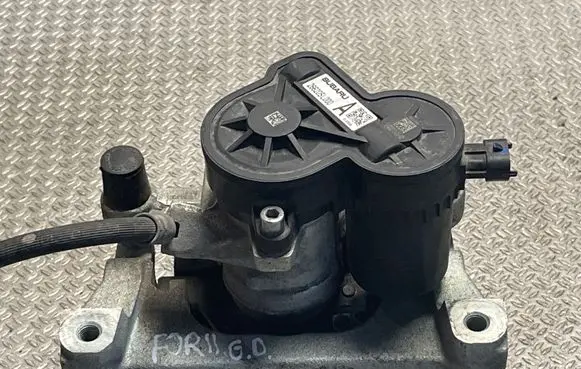 Subaru Forester SL Rear brake caliper 26620SL000 06226310163 7096