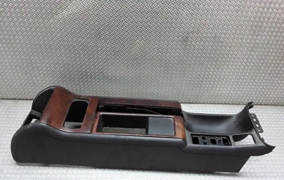 Audi A6 Allroad C5 Center console