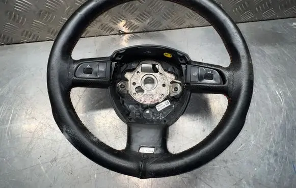 Audi Q7 4L Steering wheel