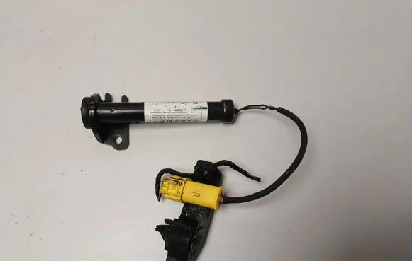 BMW i4 Bonnet Pedestrian Airbag Actuator 6895745