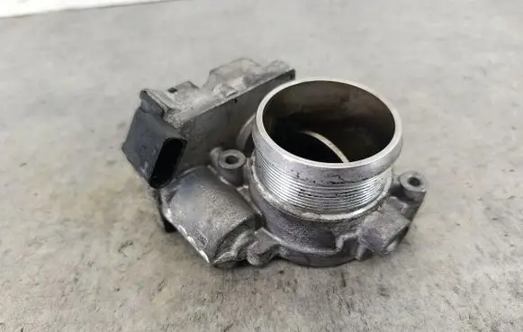 Audi A5 8T 8F Throttle body valve