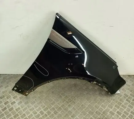 Land Rover Discovery 5 Fender LR080199