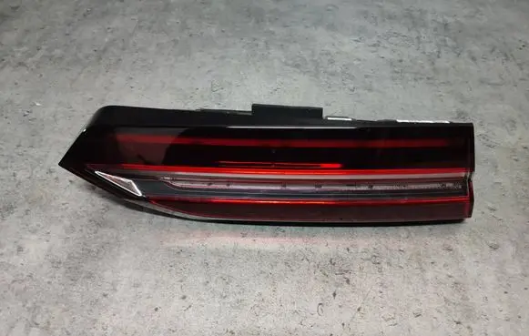 BMW 5 G60 Tailgate rear/tail lights 5a01ad1
