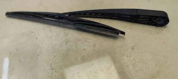 Citroen C4 I Picasso Rear wiper blade arm